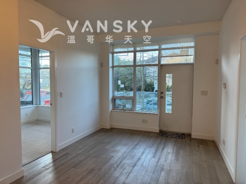 260120203319_living 1.jpg